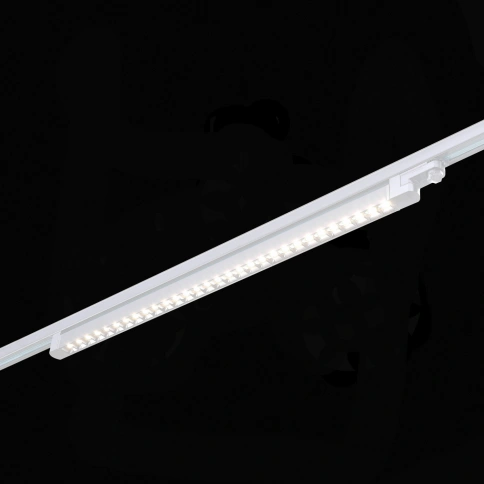ST662.536.30 Св-к трек. Белый LED 1*30W 3000K 2 400Lm Ra>90 48° IP20 L935xW33xH73 165-265V фото 1